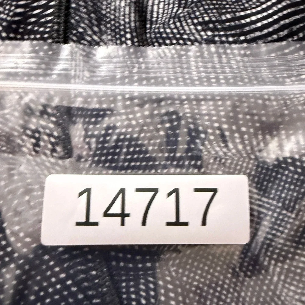 Lululemon Fast‎ and Free Crop Leggings Womens 10 Black Geo Dot Pockets Nulux Run